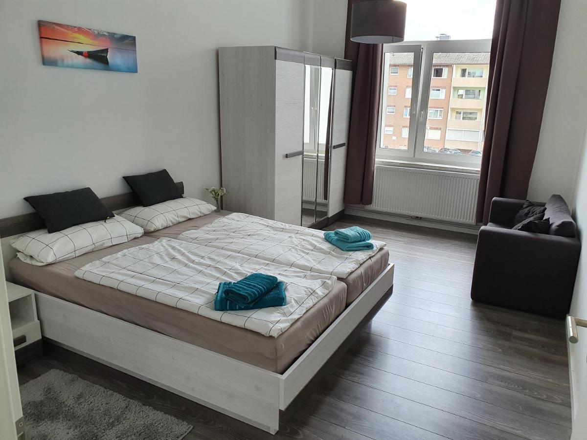 Alles Neu Nach Komplettsanierung In Direkter Naehe Zum Suedstrand Wilhelmshaven Exterior photo